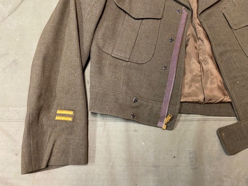 ORIGINAL WWII US ARMY OFFICER M1944 CLASS A IKE JACKET- SMALL 36R