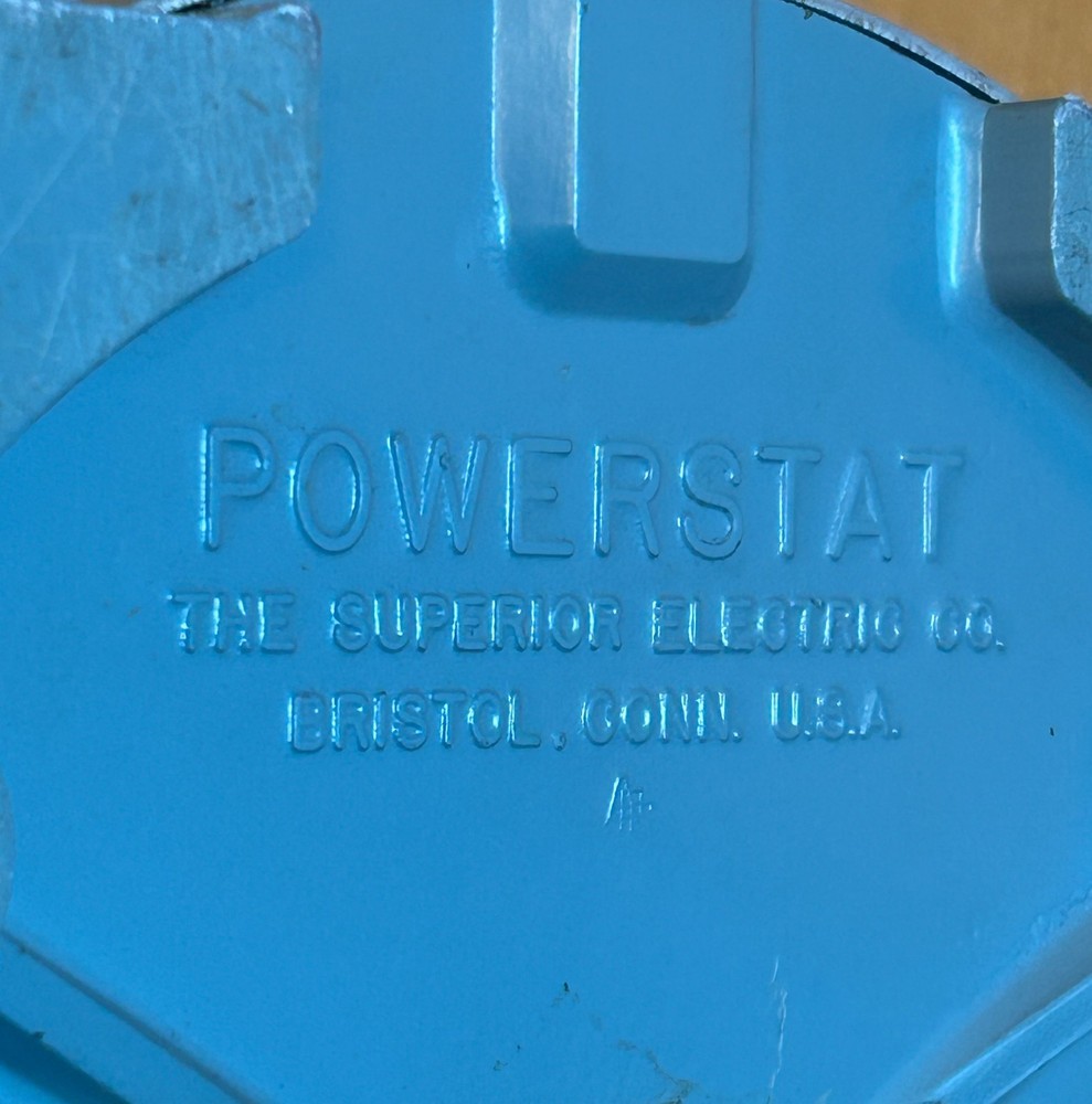 POWERSTAT Superior Electric VARIABLE TRANSFORMER 126 (120VAC input-0-140 output)
