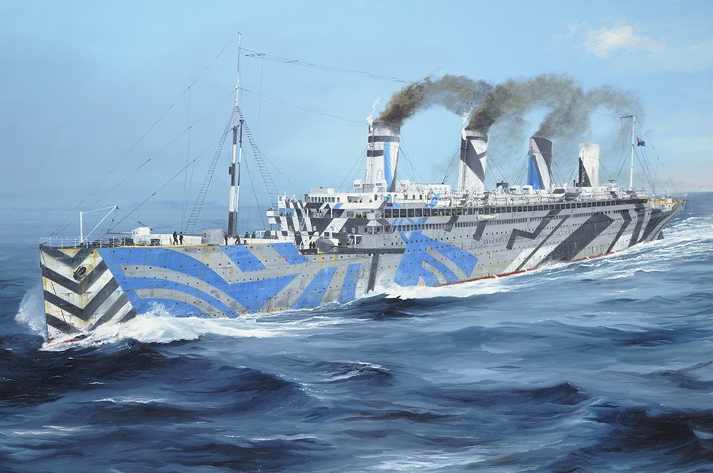 Trumpeter 03720 HMT OLYMPIC 1:200 Model Kit