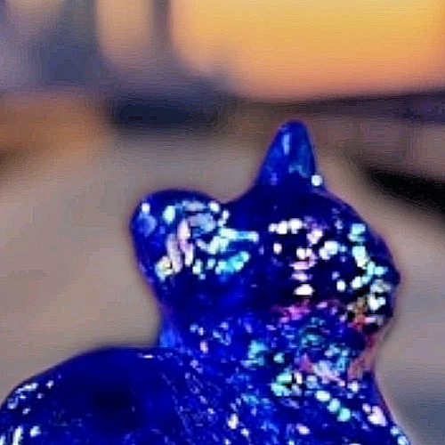 Mini Cat On Basket Cobalt Blue Carnival 2.75" x 2.25" Mosser Glass