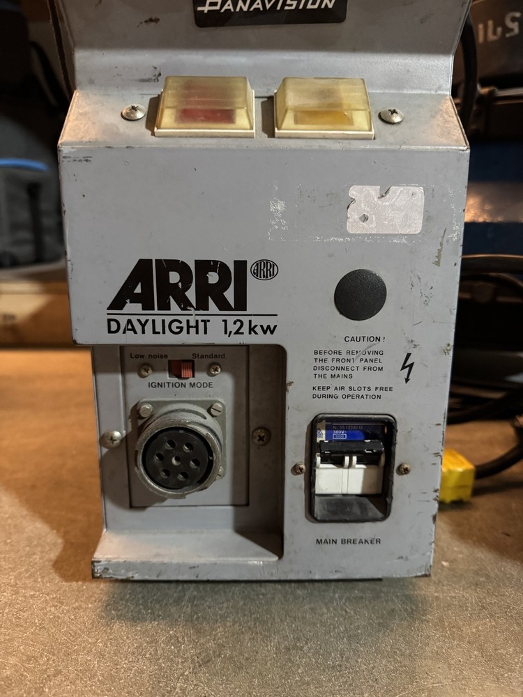 ARRI 1200w par