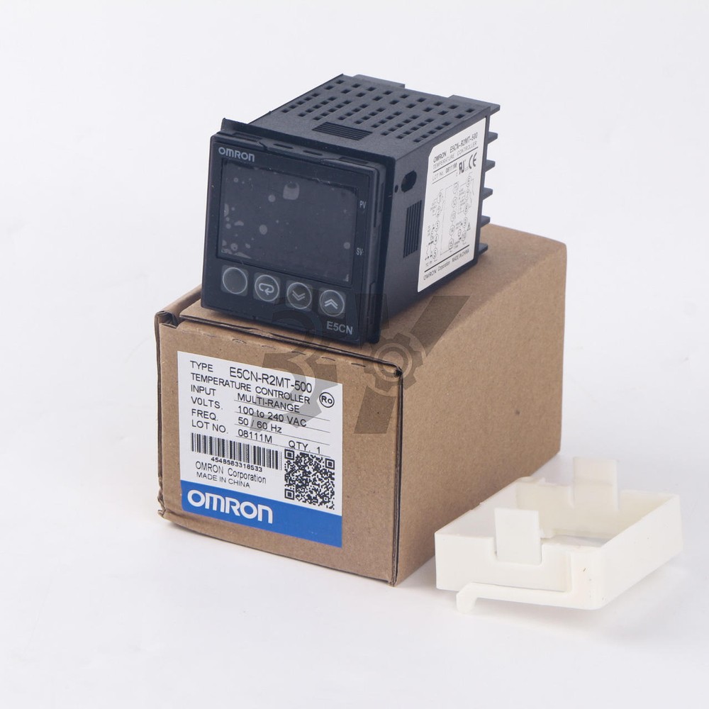 ONE New Omron E5CN-R2MT-500 Temperature Controller 100-240V