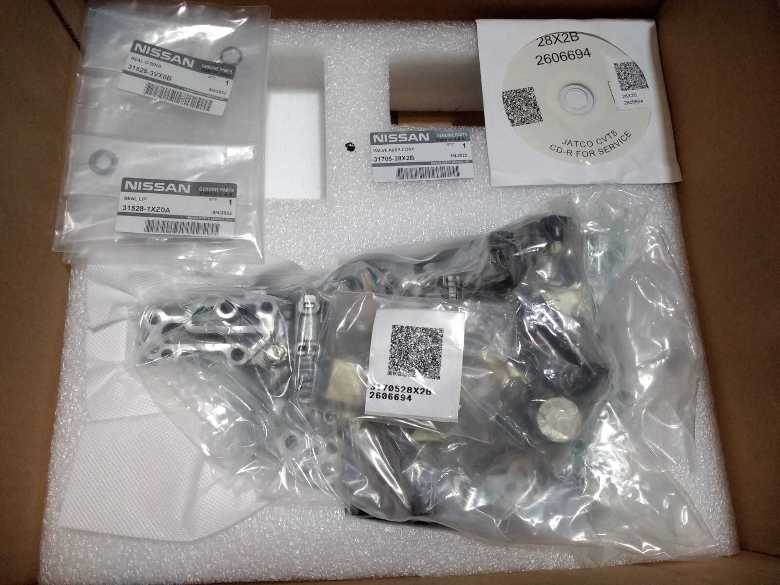 GENUINE 2014-2017 NISSAN ROGUE 2.5L CVT Transmission Control Valve Body KIT