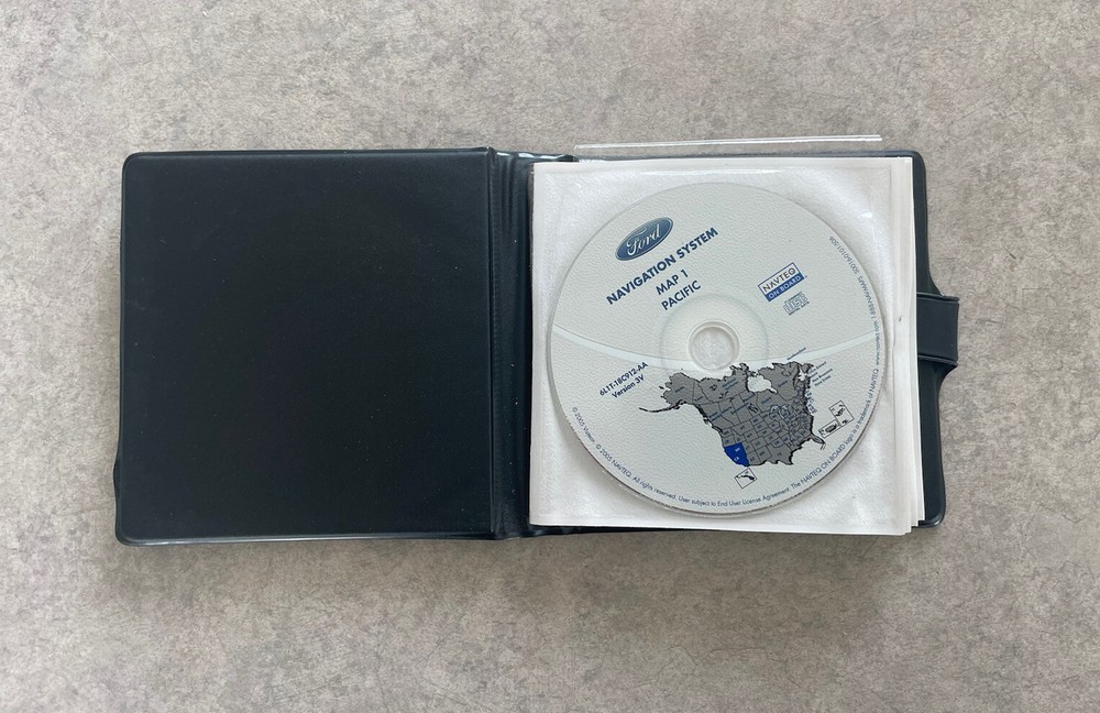 2004-2006 Ford Expedition Navigation Cd set Ak/canada