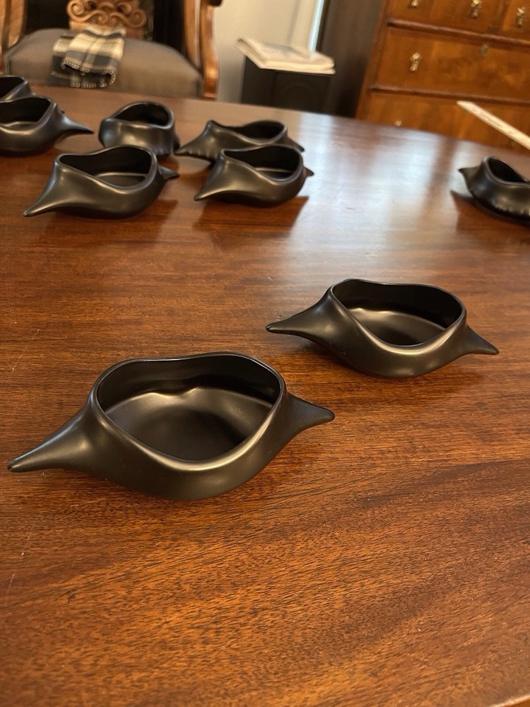 TenVintage Hall Ceramic Black Deviled Crab Dish, Elegant Appetizer Serving Dish￼
