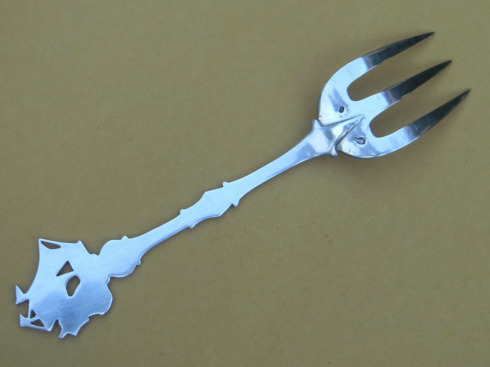 Ornate Antique Dutch Silver Bread Fork Ship & Shell 1929