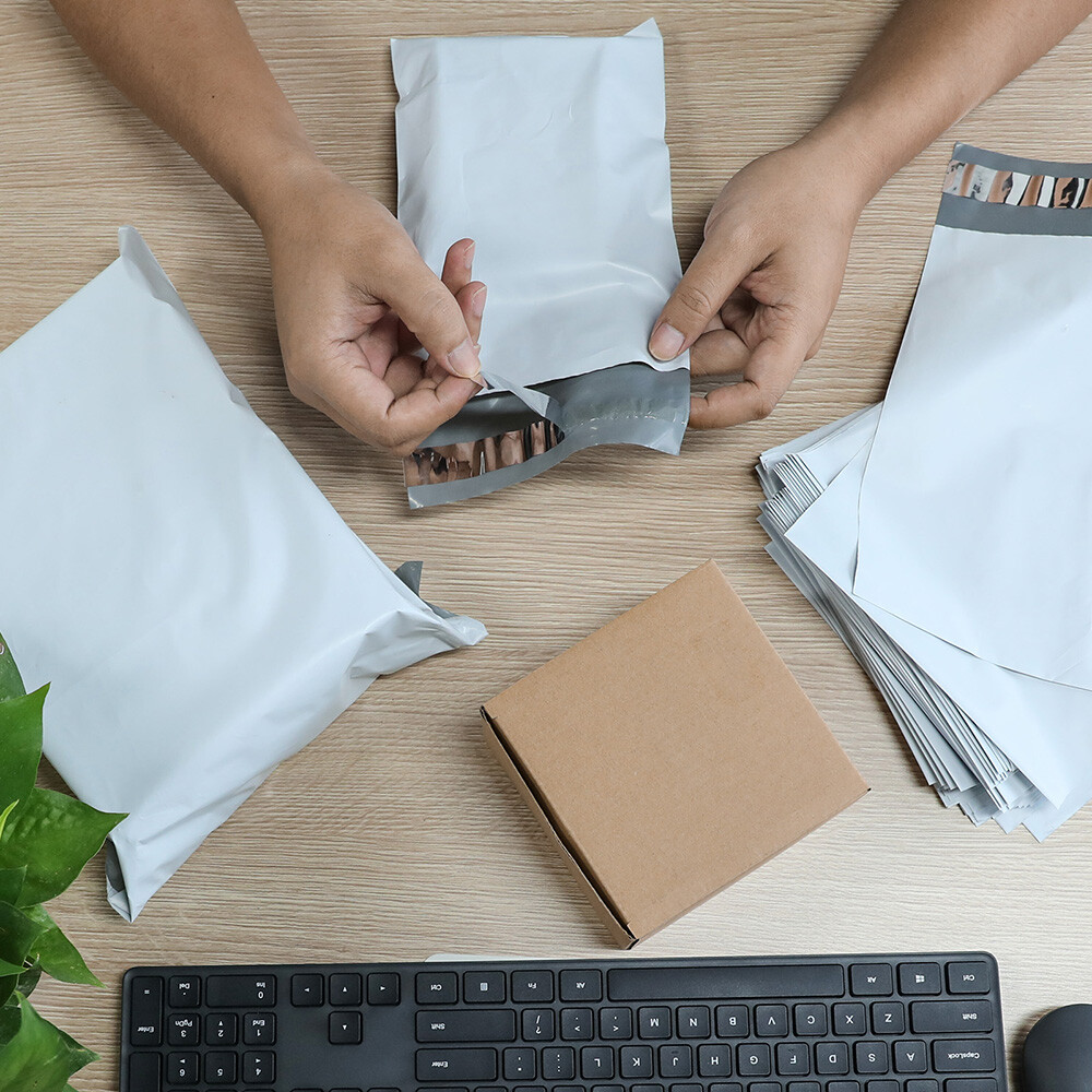 12x15.5 14x17 14.5x19 24x24 Poly Mailers Shipping Envelopes Self Sealing Bags