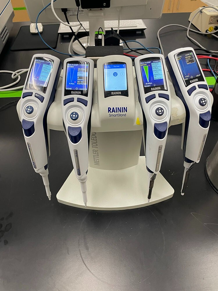 Rainin E4 XLS LTS Electronic Pipette Set with Smart Stand Low Range