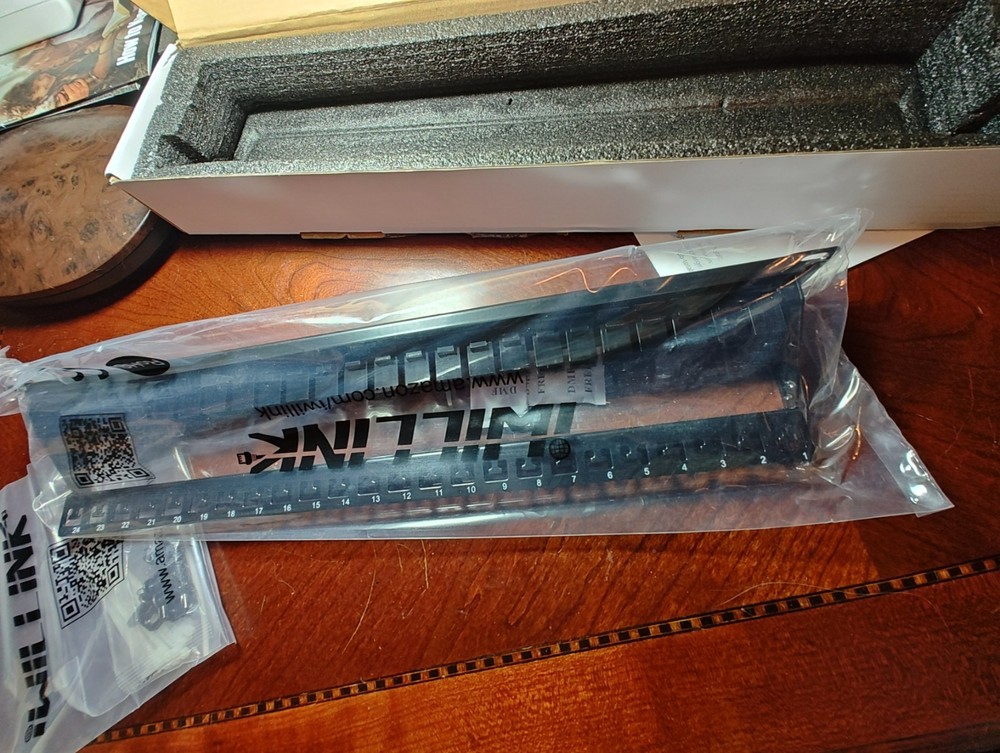 Iwillink 10Gbps Patch Panel 24 Port, RJ45 through Coupler Cat6 19” Patch Panel