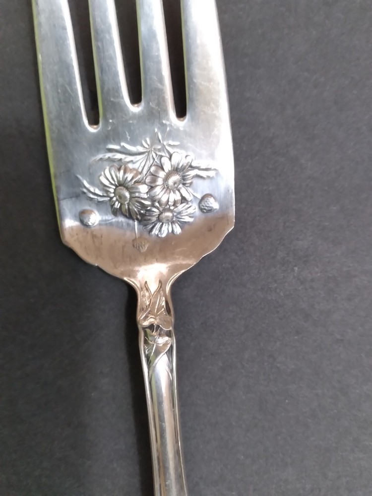 Beautiful Oneida Silverplate Cold Meat Fork Floral