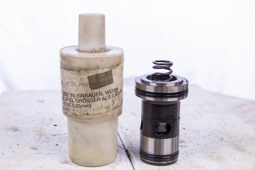 Rexroth R900532180 Check Valve  LC 25 A40D6X/-059