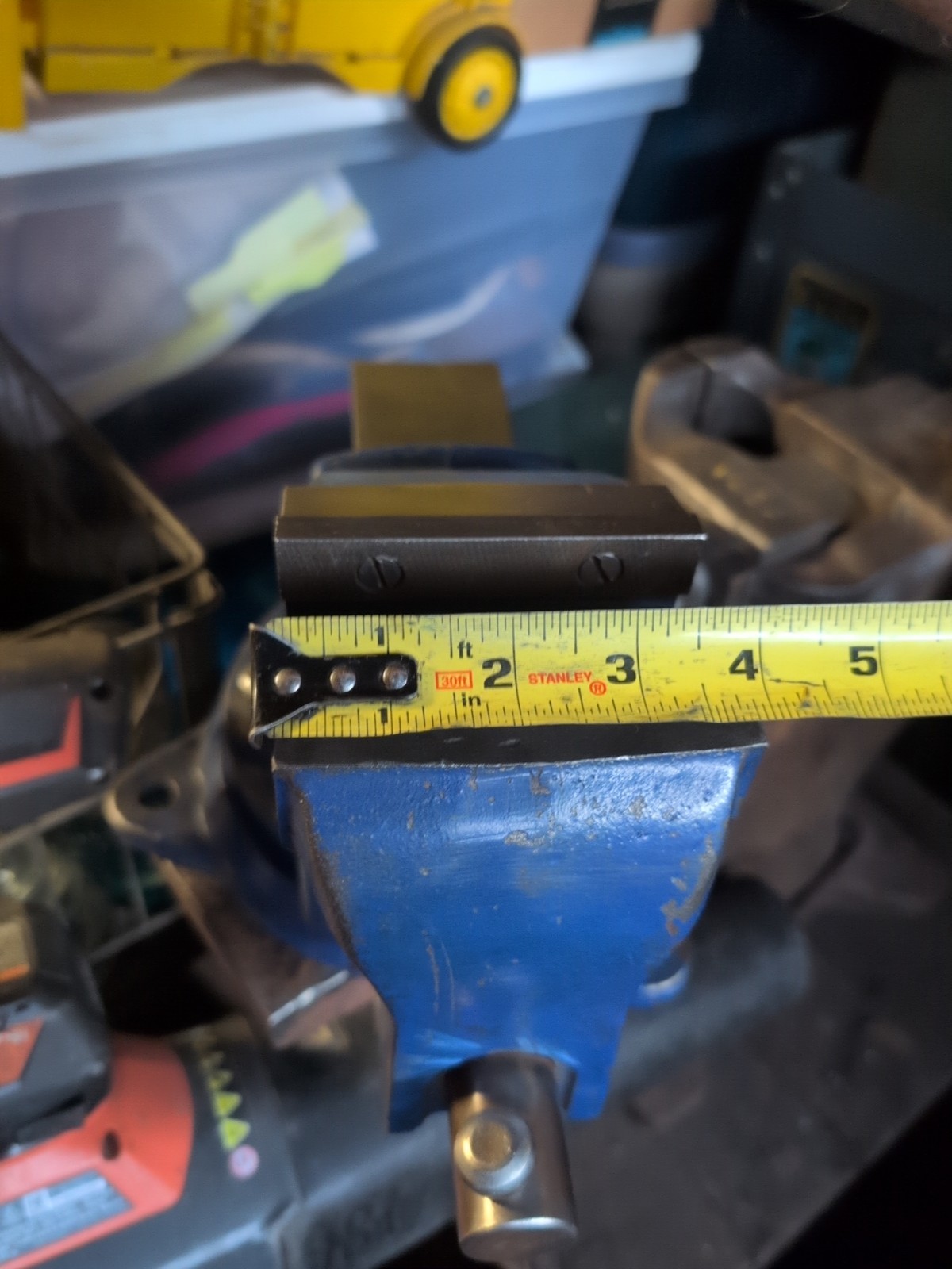 Record No. 3 Vise & Swivel Base, 4" Jaws. Made In Sheffield England, 37.6 lbs.