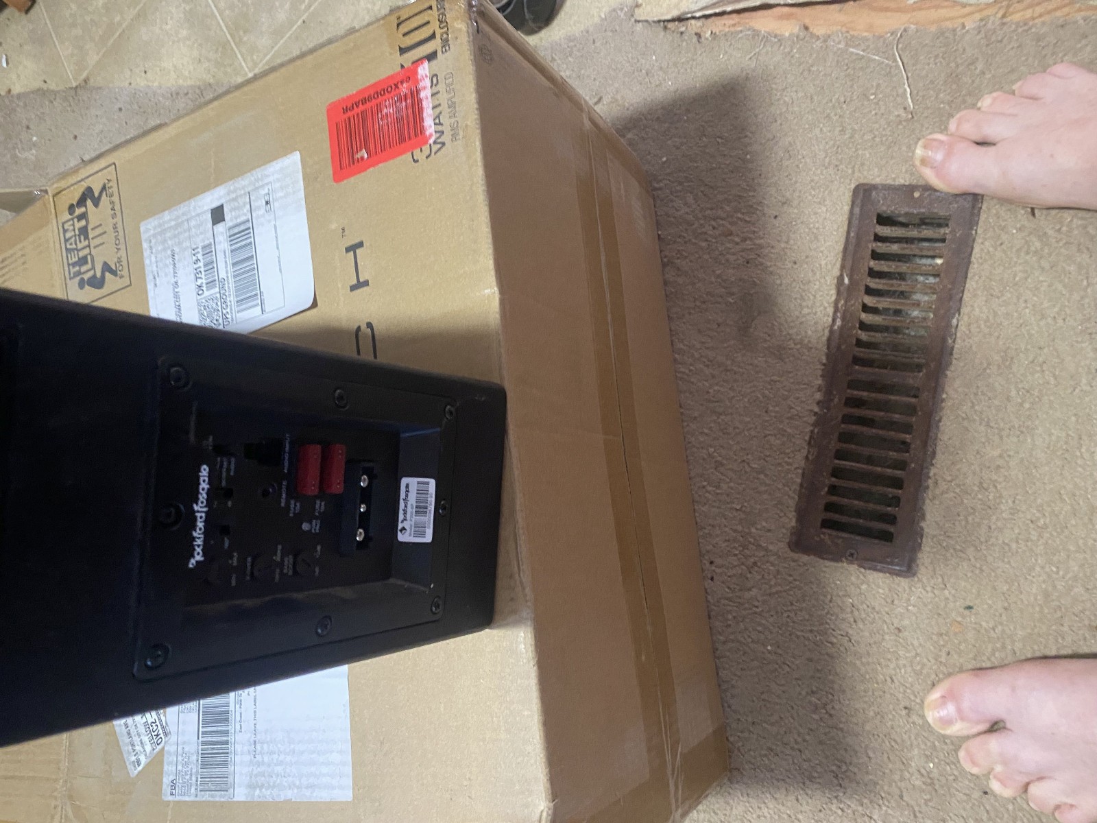 rockford fosgate punch p300-8 car subwoofer