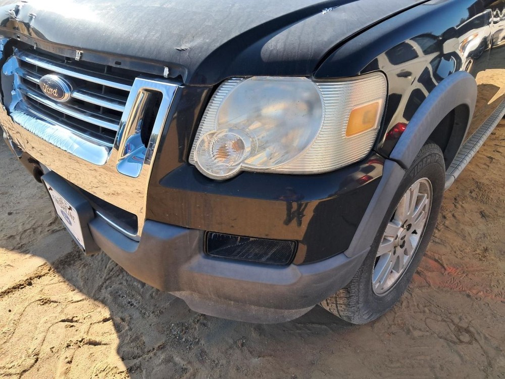 EXPLORER 2008 Glove Box 4784341