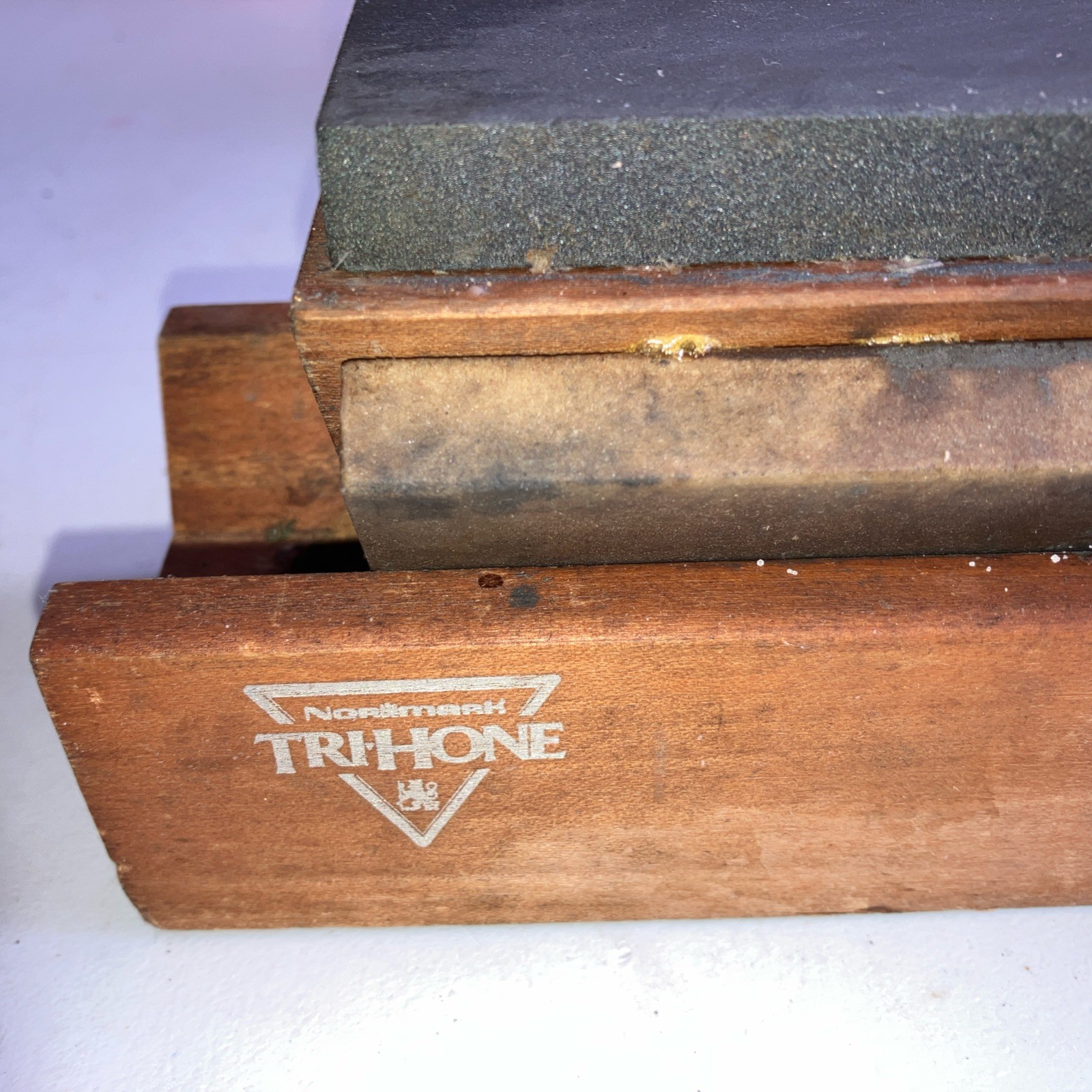 Vintage Smith Tri-Hone 3 Sharpening Stone System Corse Fine