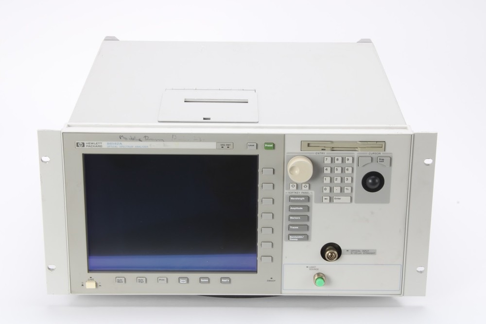 HP Agilent 86142A Optical Spectrum Analyzer With 005 Option - AS IS
