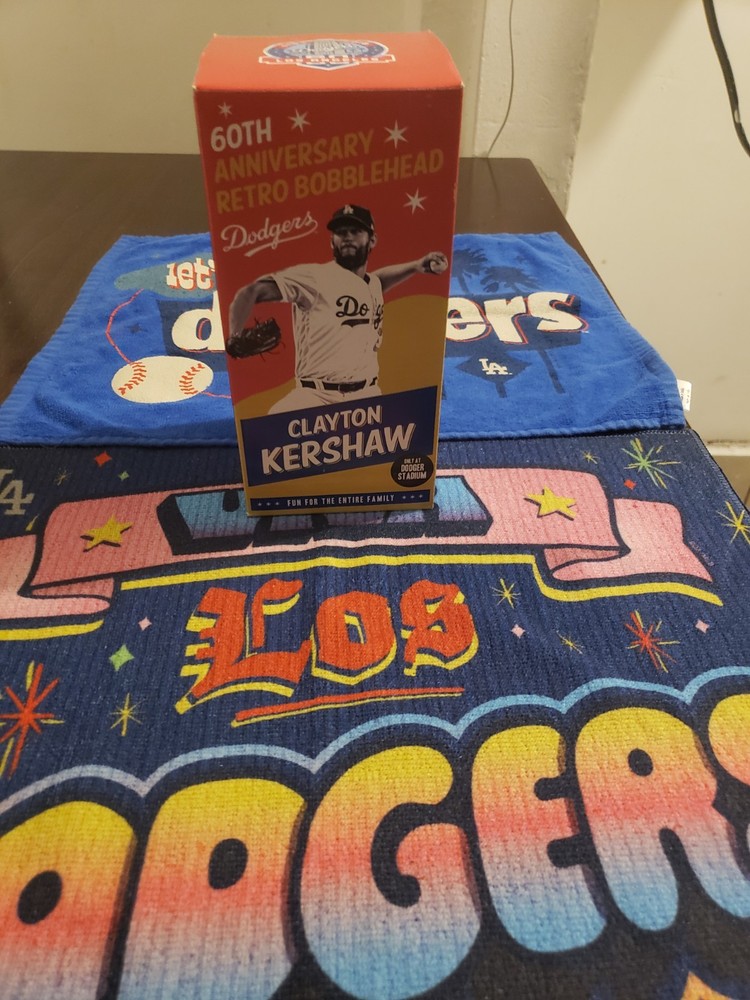 Clayton Kershaw 2018 Retro Bobblehead SGA
