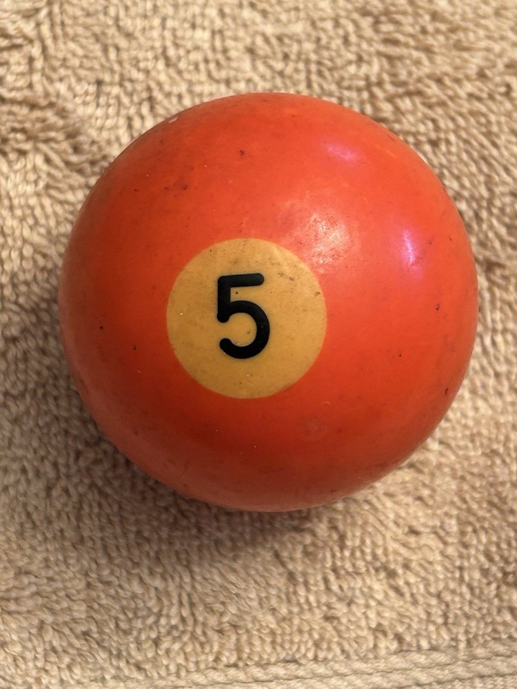 7 Billiard Pool Balls 2-1/8" With Box