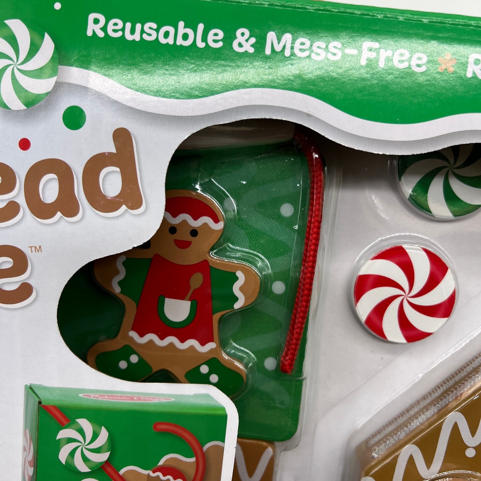 Melissa & Doug Wooden Gingerbread House Reusable, Mess-Free Play Set Activity