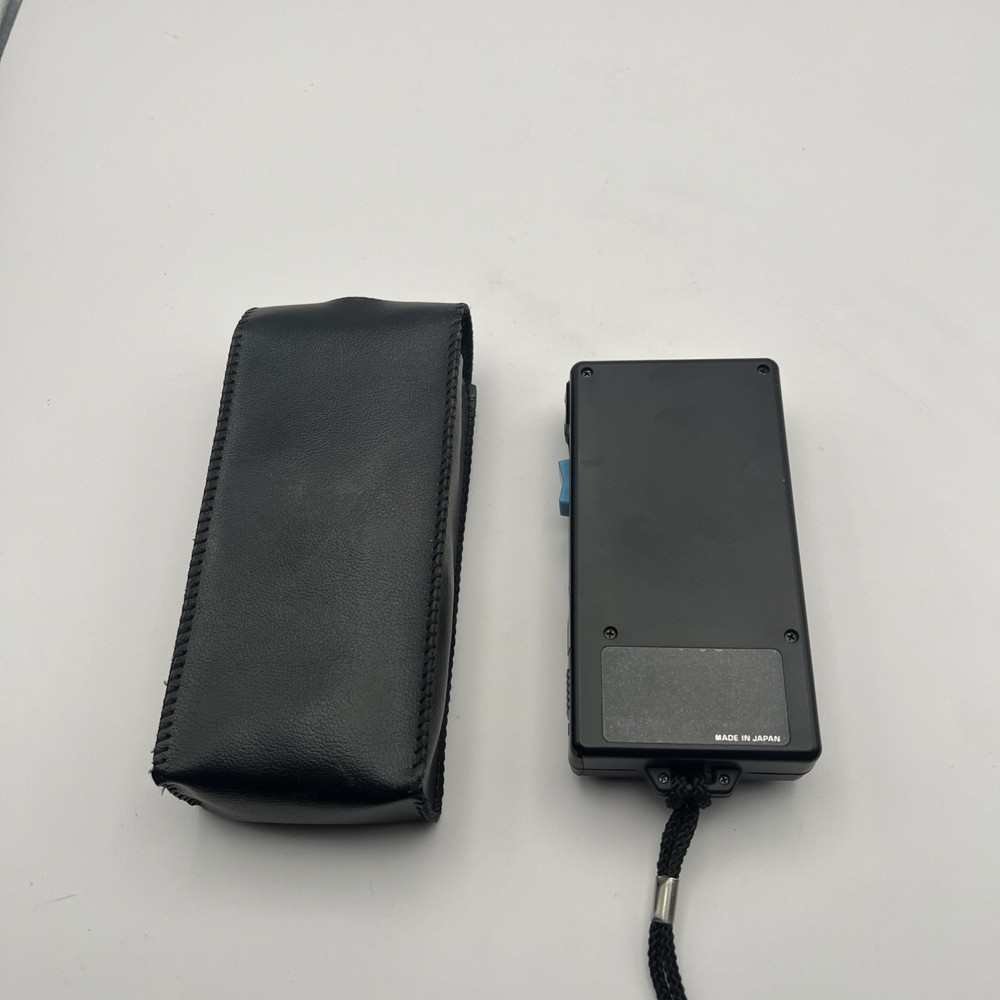 Vivitar EFM-2 Electronic Flash Meter 2 —Untested