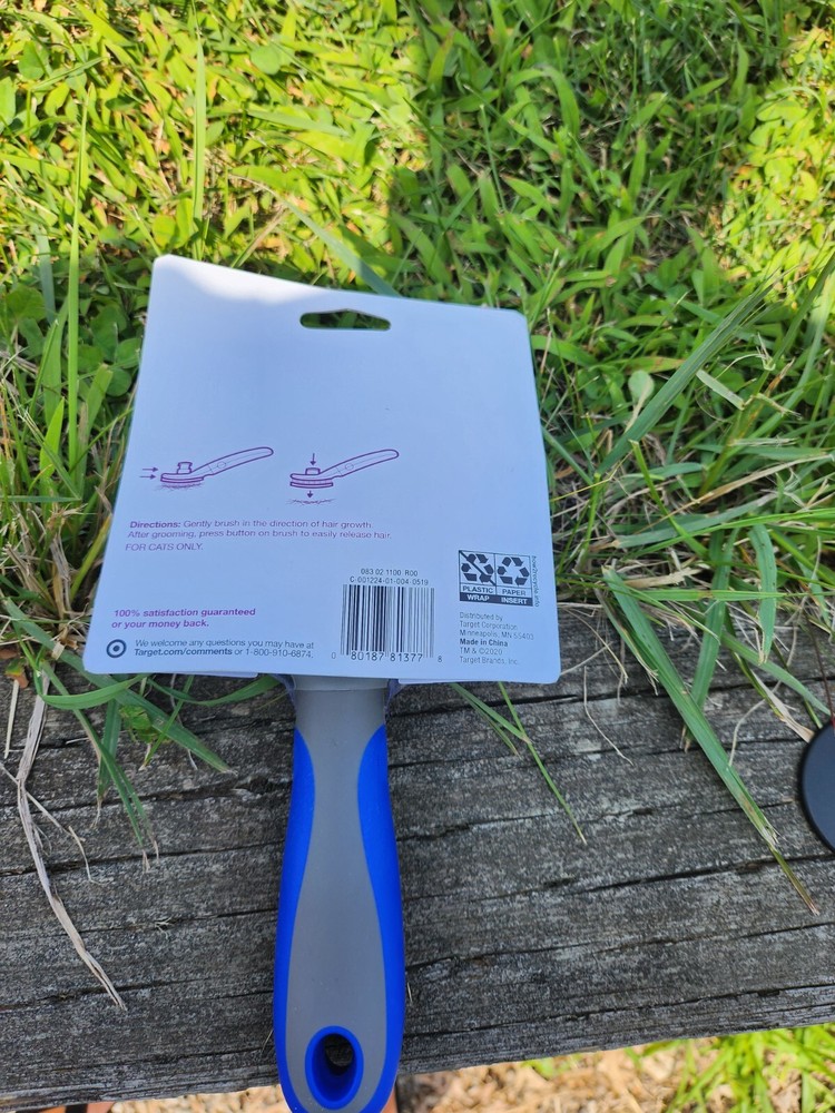 Up And Up Cat Brush