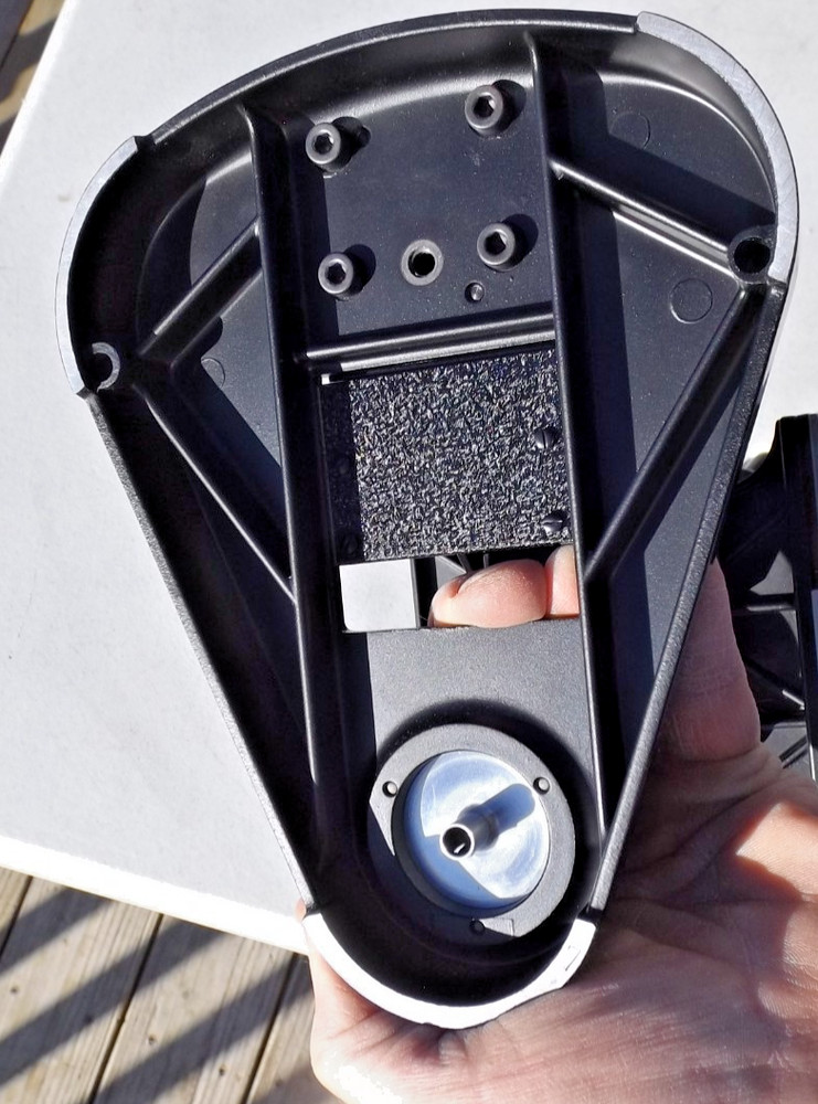 Used Ernst Leitz Wetzlar Microscope w/ case & lens & light