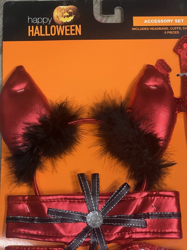 Devil Accessory Set includes Headband, Cuffs, Choker & Wand happy Halloween
