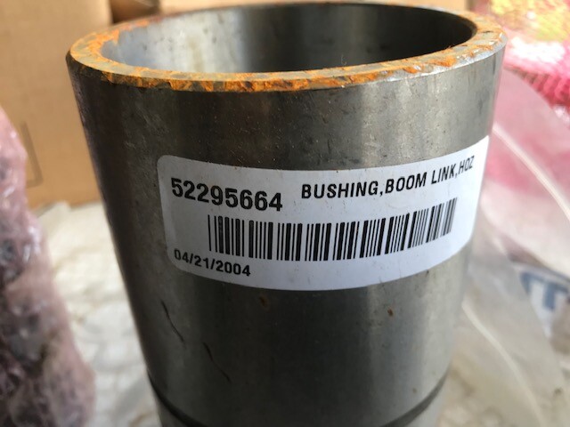 52295664 BUSHING, BOOM LINK, HOZ