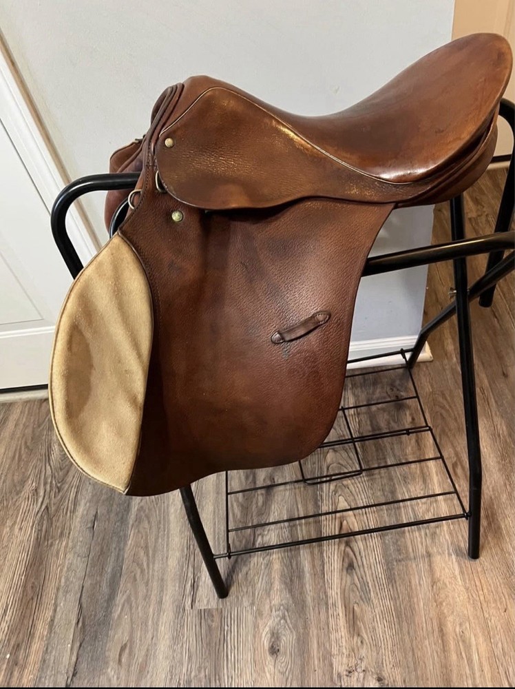 17" Stubben Siegfried all purpose saddle
