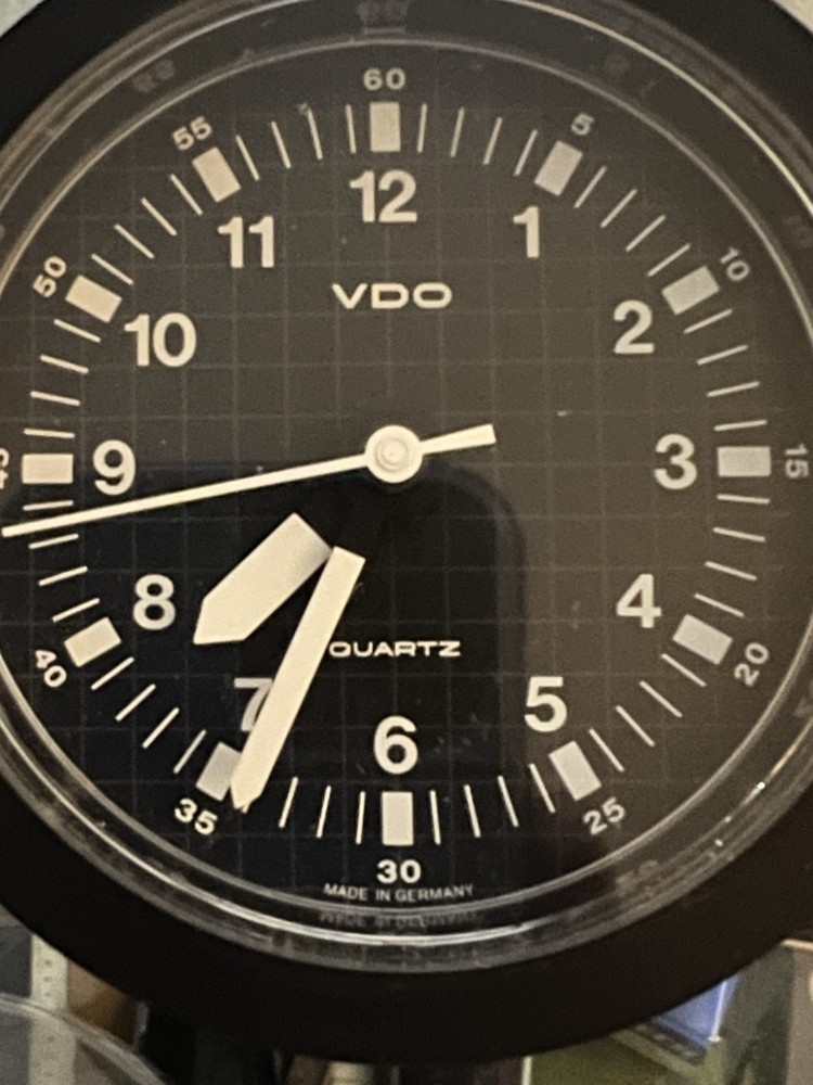 Rare VDO Quartz Table Clock in Plastic Case, Germany 60s