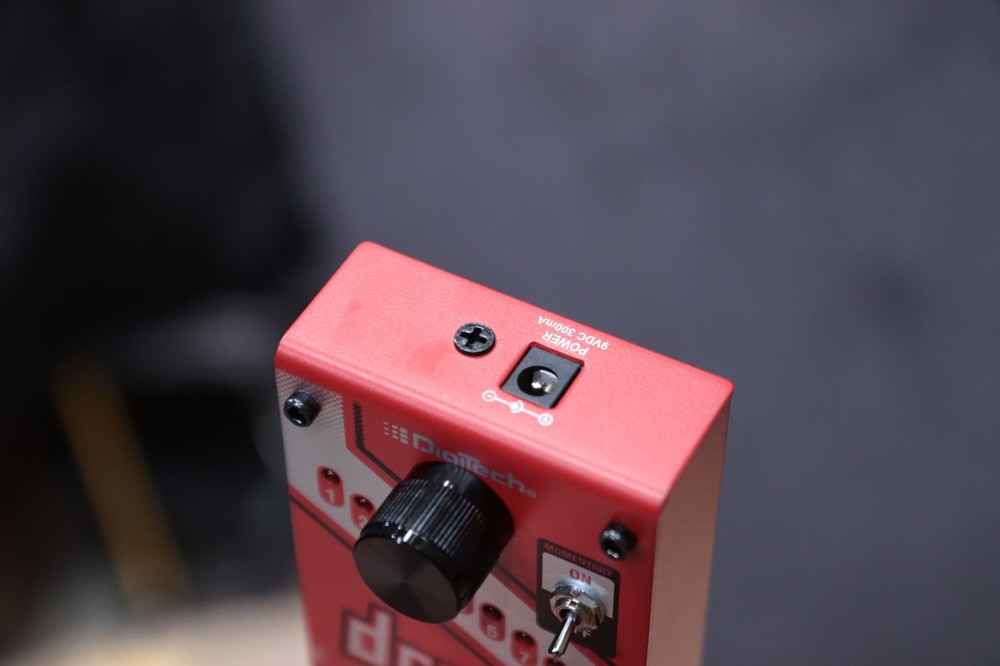 DigiTech Drop Compact Polyphonic Drop Tune Pitch Shifter Effect Pedal w/Box