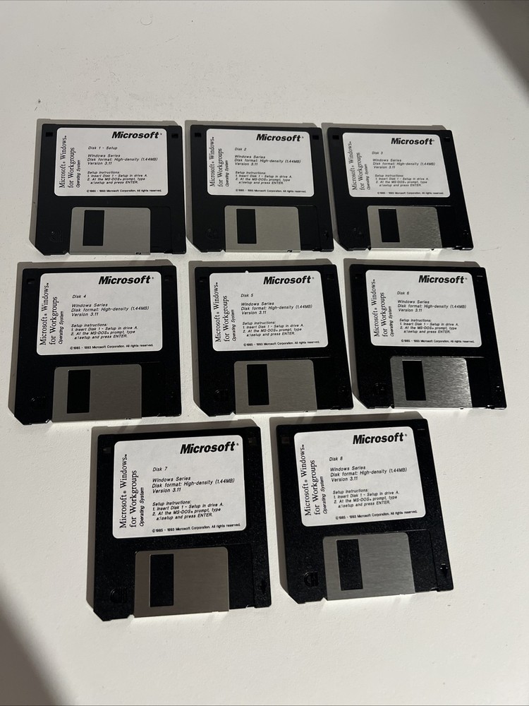 Microsoft Windows for Workgroups Version 3.11 • 3.5" Floppy 8-disc Software '93