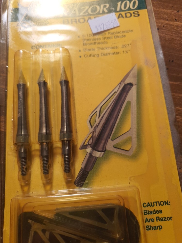Satellite Archery Straight Razor-100 Broadheads