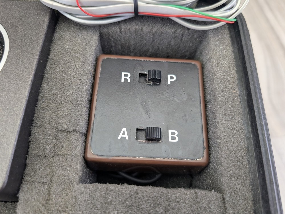 AS IS - UNTESTED Counter Surveillance Electronics Kit Bug Sweep RF Locator Used