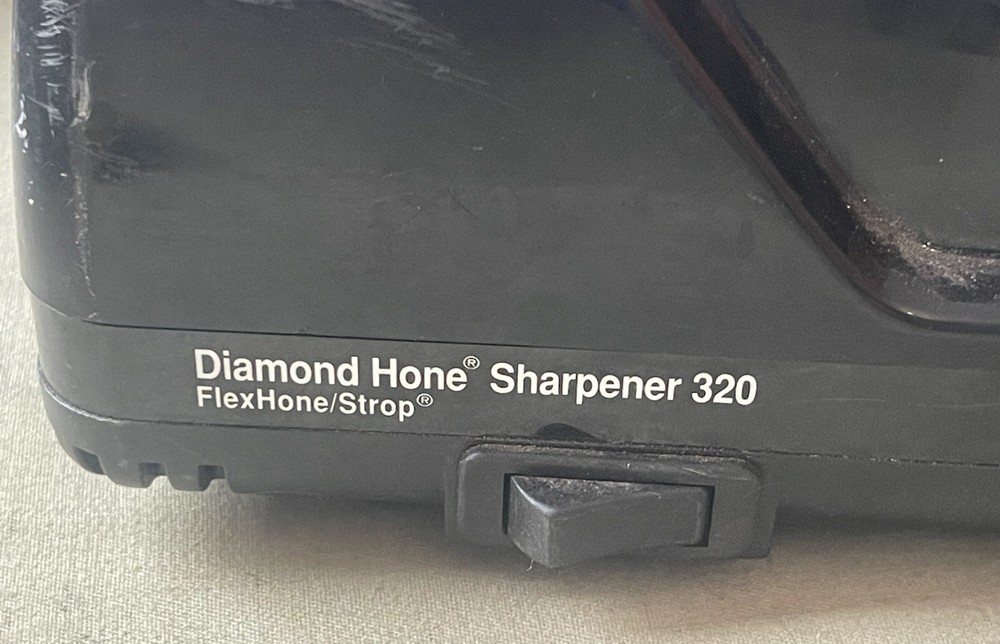 Chef'sChoice Model 320 Diamond Hone Electric Knife Sharpener Tested Working