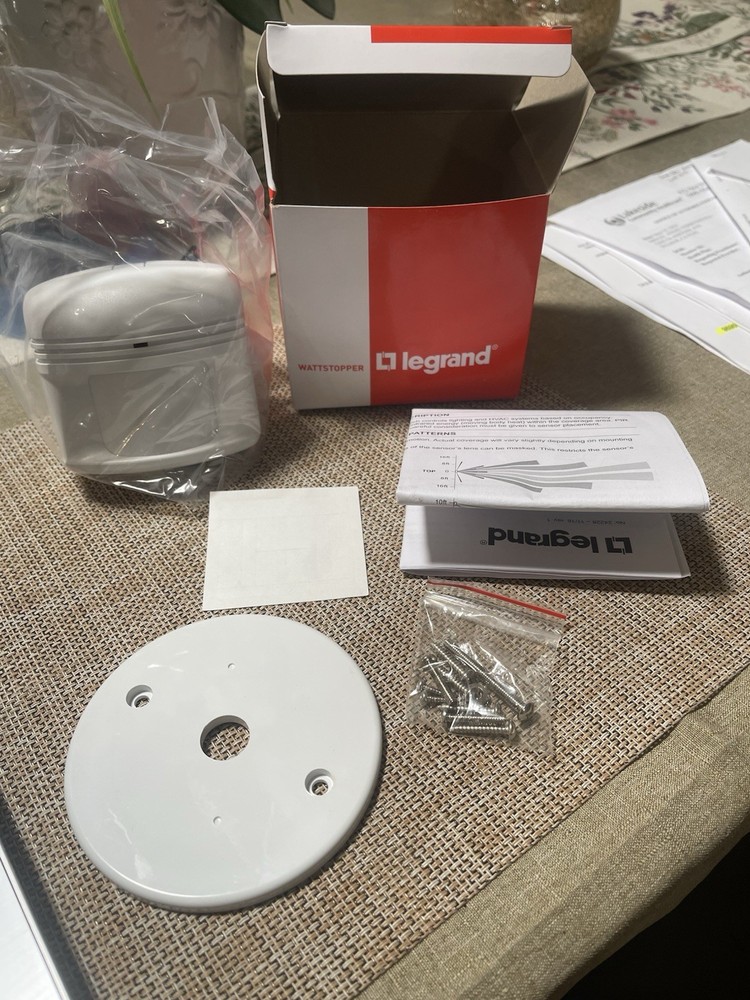 LEGRAND Wattstopper  CX-105-1  Ocupancy  Passive Infrared Sensor.