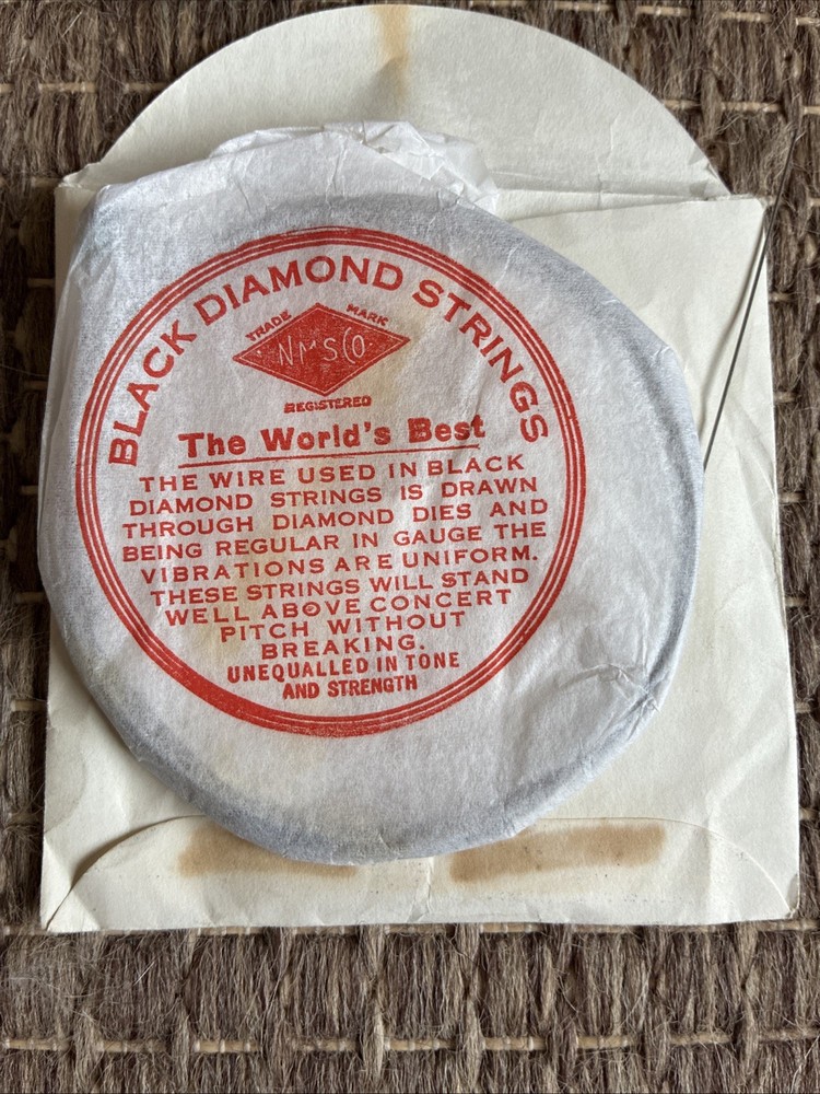 Vintage Black Diamond Guitar Strings – E or 6th 337 – 4 Original Strings – USA