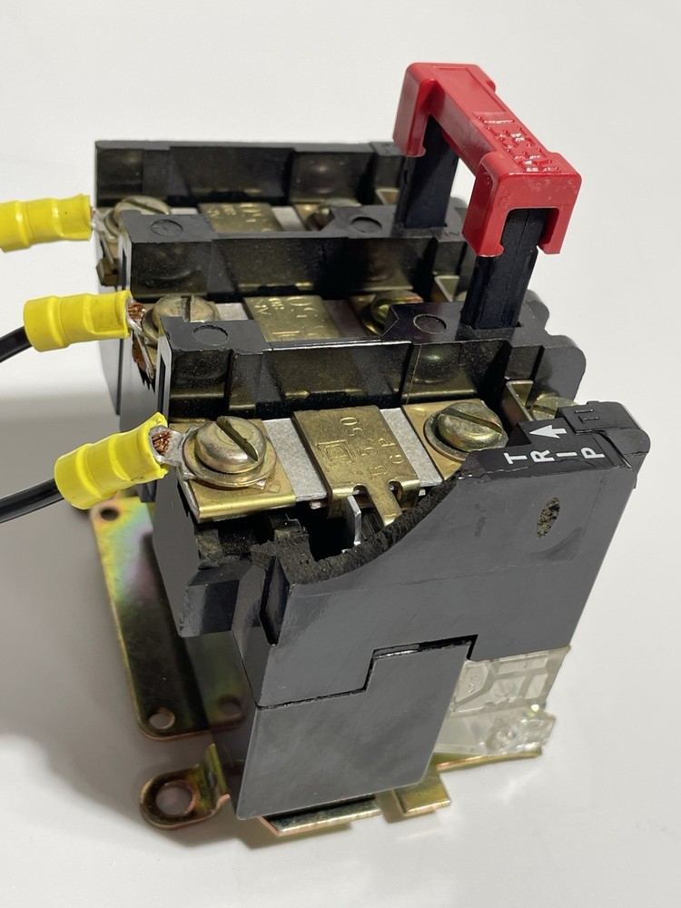 Telemecanique LH4N112RT7 Soft Starter (FLAW