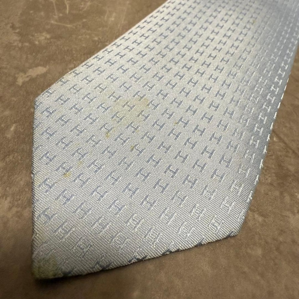 HERMES tie light blue fasone H pattern
