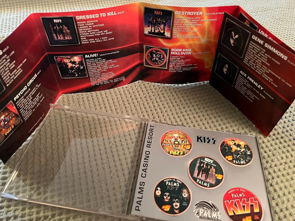 KISS Palms Casino Resort Set of 5 $5 Commemorative Chips - Ltd Ed. w/ Booklet