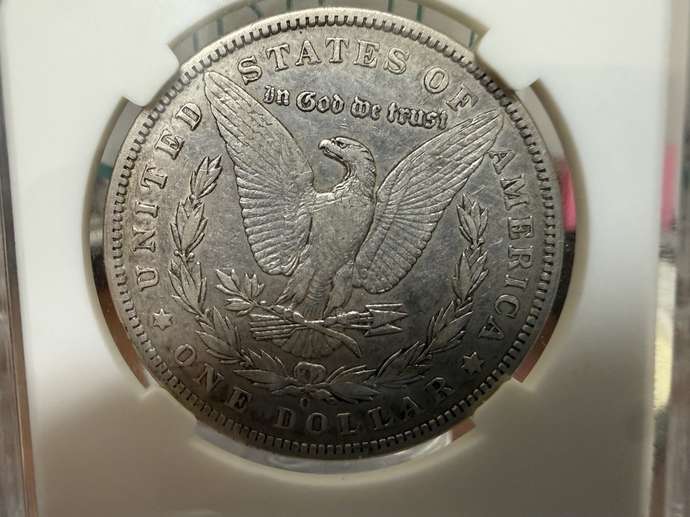 1900- O Morgan Silver Dollar