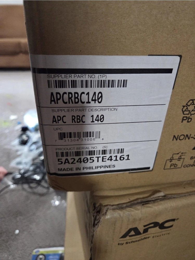 APC APCRBC140 Replacement Battery. Lightly Used