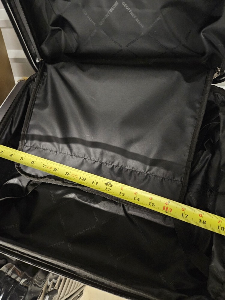 Geoffrey Beene Hardside Luggage