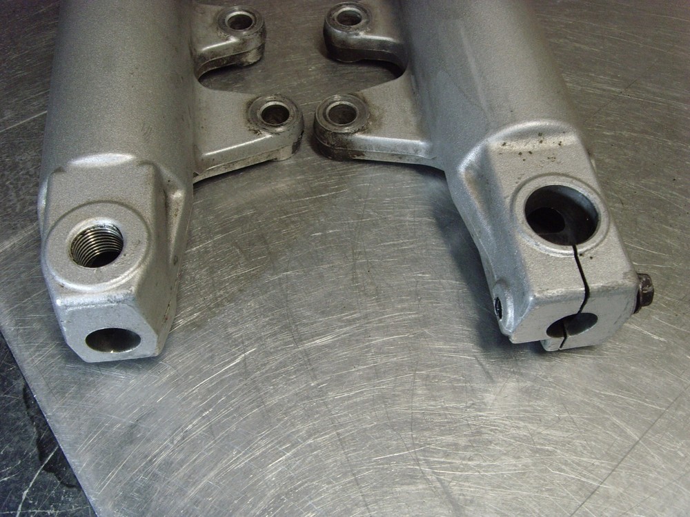 SUZUKI 2005-2006 GSF 650S BANDIT LOWER FORK TUBES