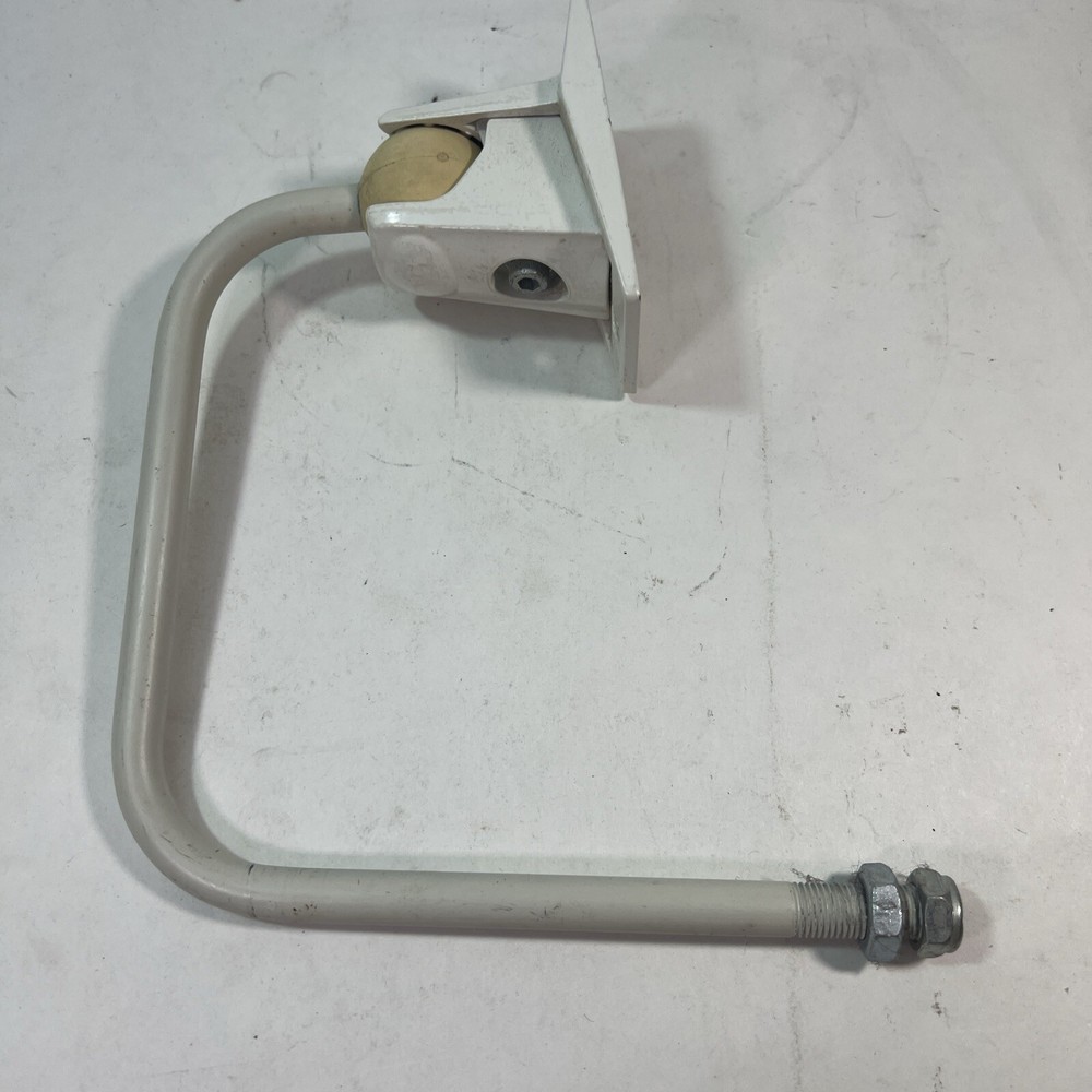 OmniMount Wall Mount Speaker Mount White