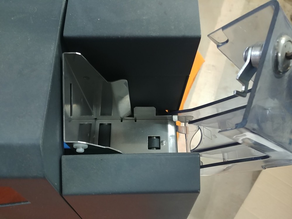 Poloroid - 100i model P100I Double-sided ID Card Printer