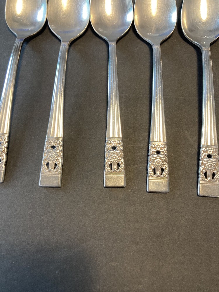 Oneida Community Coronation Teaspoons (10)