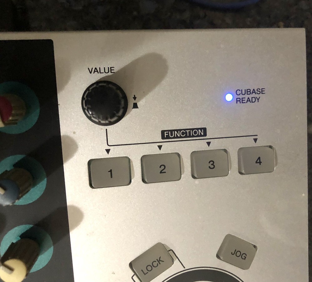 Silver Steinberg CC121 USB Controller Advanced Integration Controller