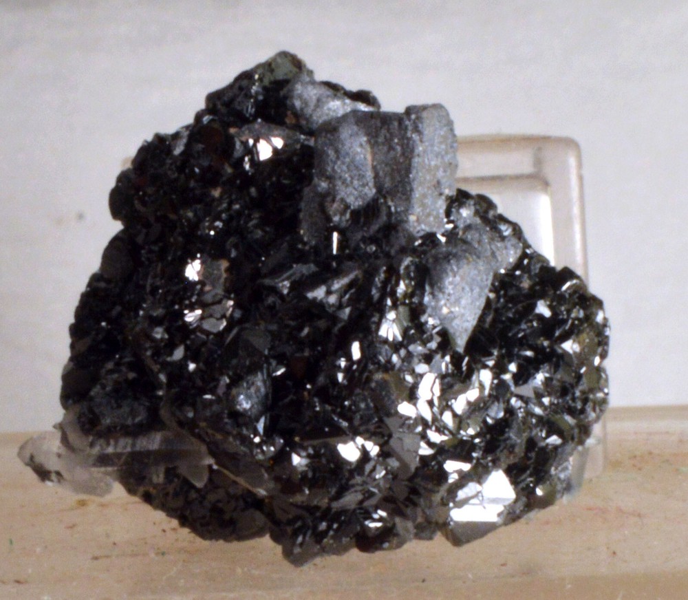 #5268 Sphalerite, Quartz - Bulgaria