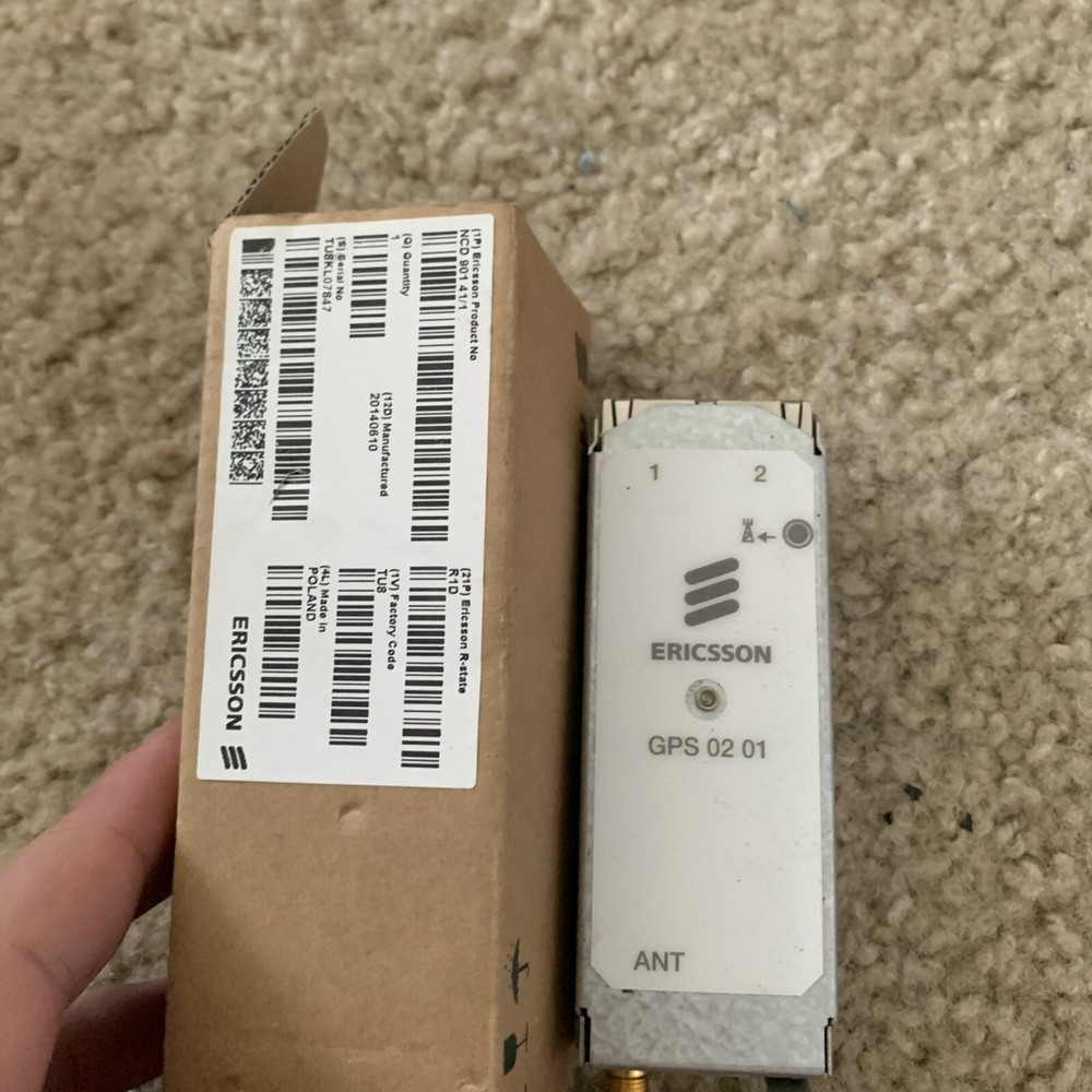 Ericsson GPS 02 01 GPS Receiver See Pics